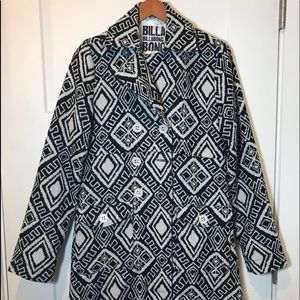 Women’s M BILLABONG Black/White Print Peacoat